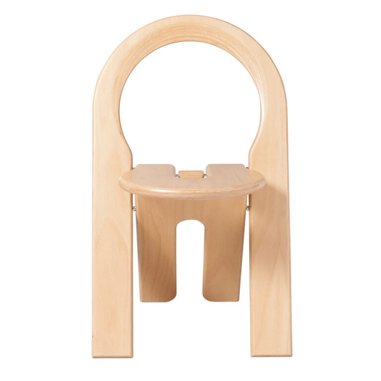 Chaise TS coloris naturel, vue de face dépliée, création Roger Tallon Sentou Edition